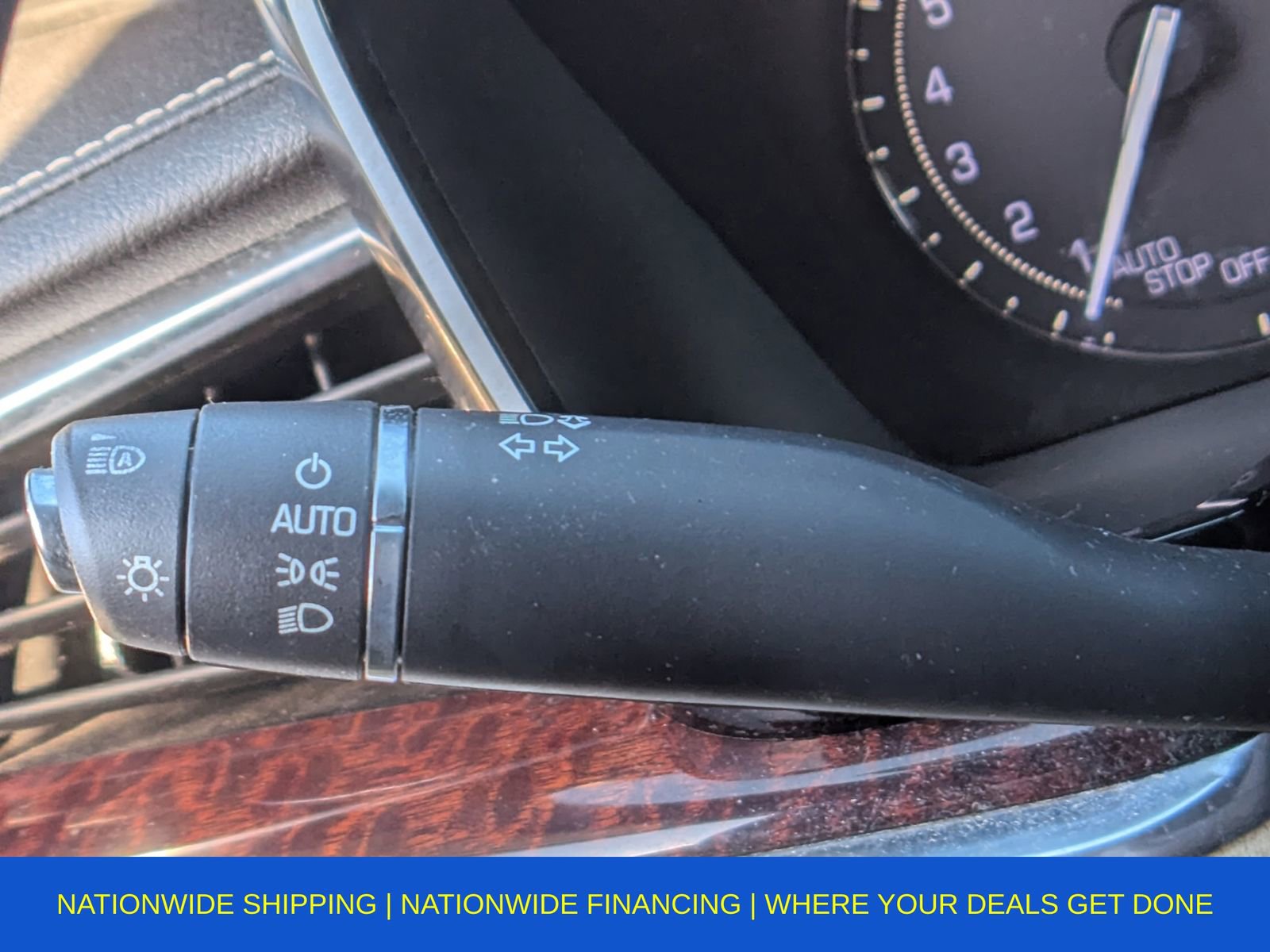 Used 2017 Cadillac XT5 Luxury w/ Driver Awareness Package image 38