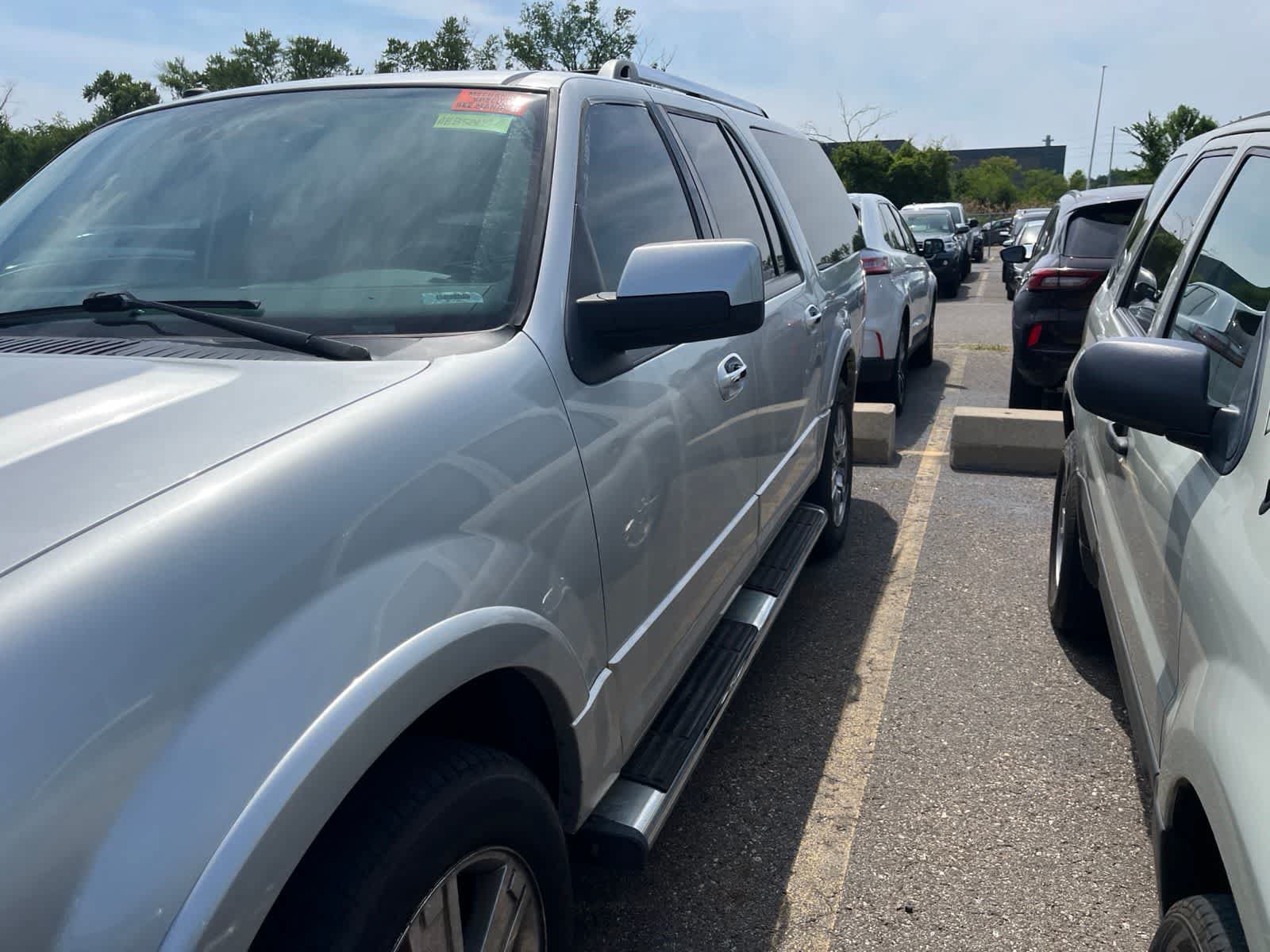 Used 2010 Ford Expedition EL Limited AWD/4WD image 7