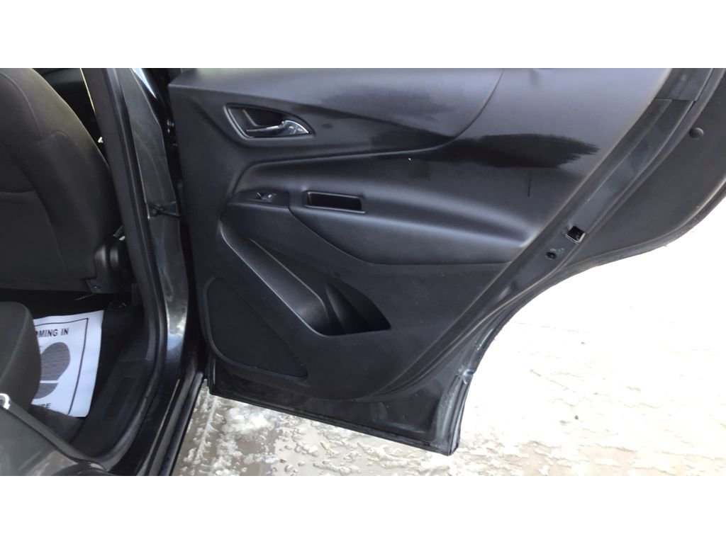 Used 2021 Chevrolet Equinox LT image 16