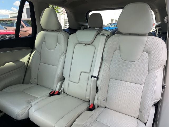 Used 2021 Volvo XC90 T6 Inscription w/ Protection Package Premier AWD/4WD image 14