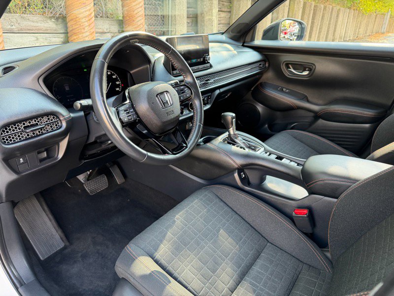 Used 2023 Honda HR-V Sport image 16