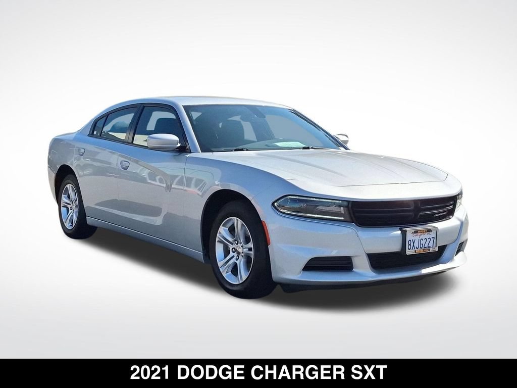 Used 2021 Dodge Charger SXT RWD image 2