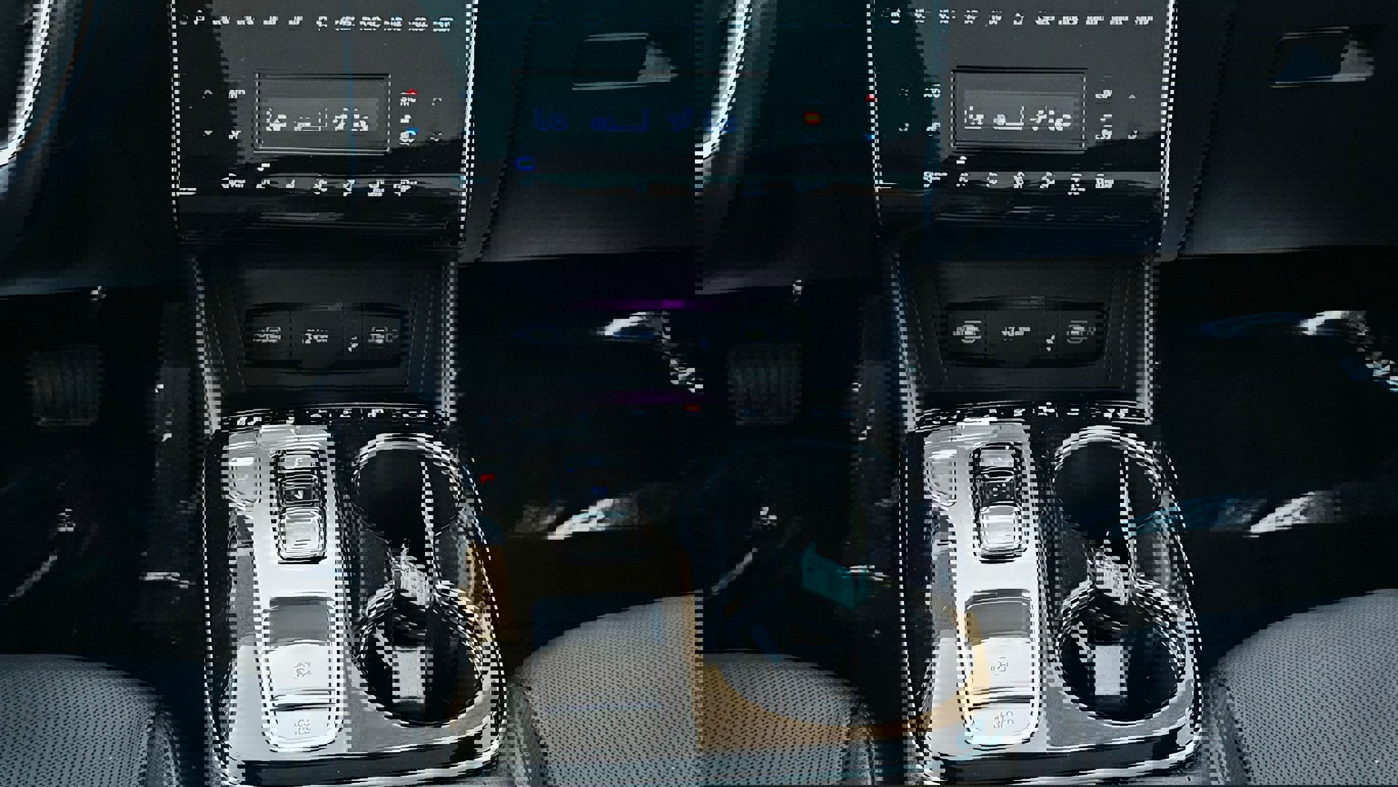 Used 2022 Hyundai Tucson Limited image 36