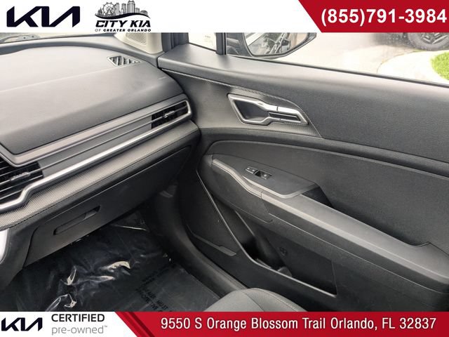 Certified 2024 Kia Sportage LX FWD image 1