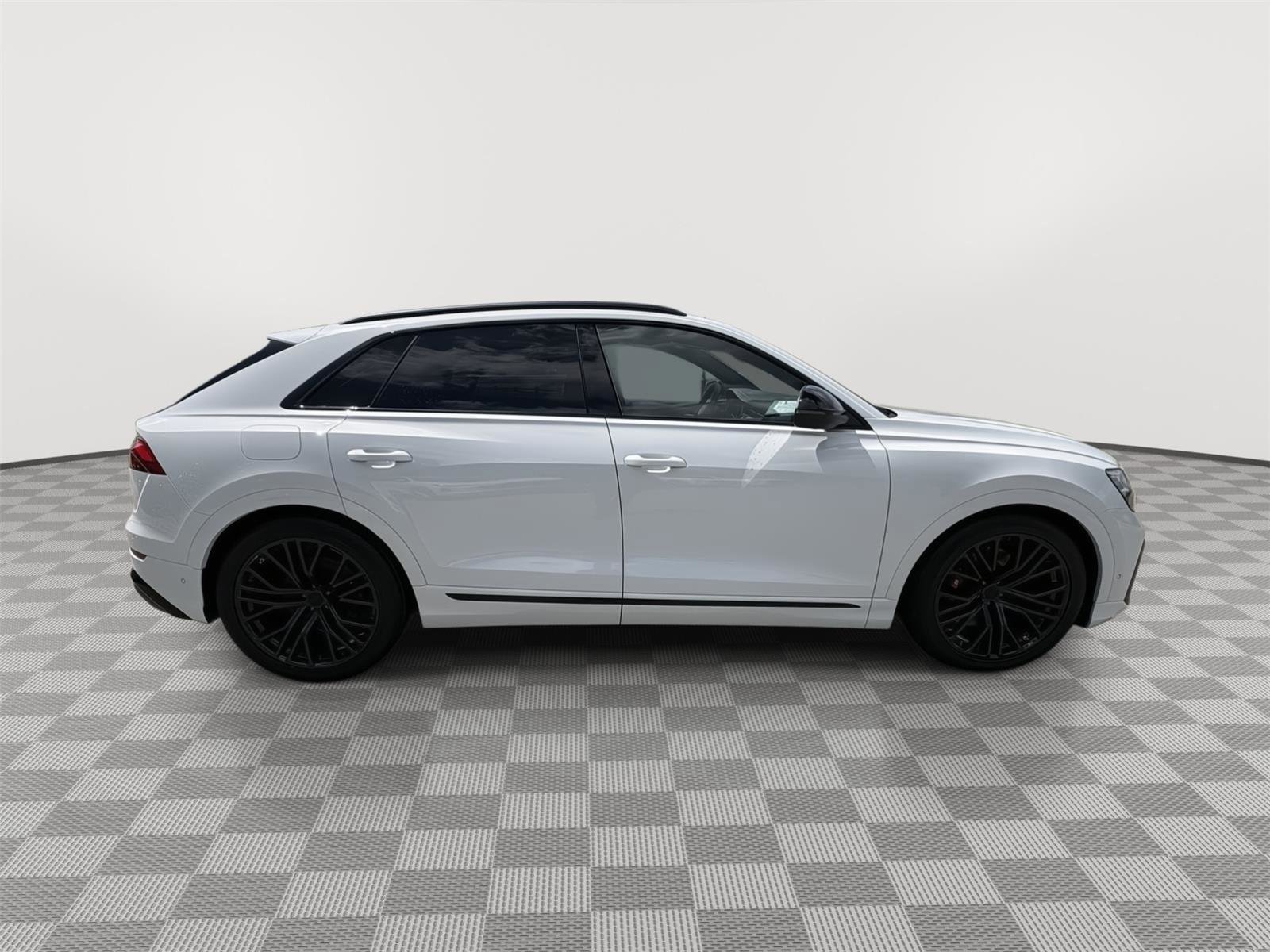 New 2026 Audi SQ8 Premium Plus image 6