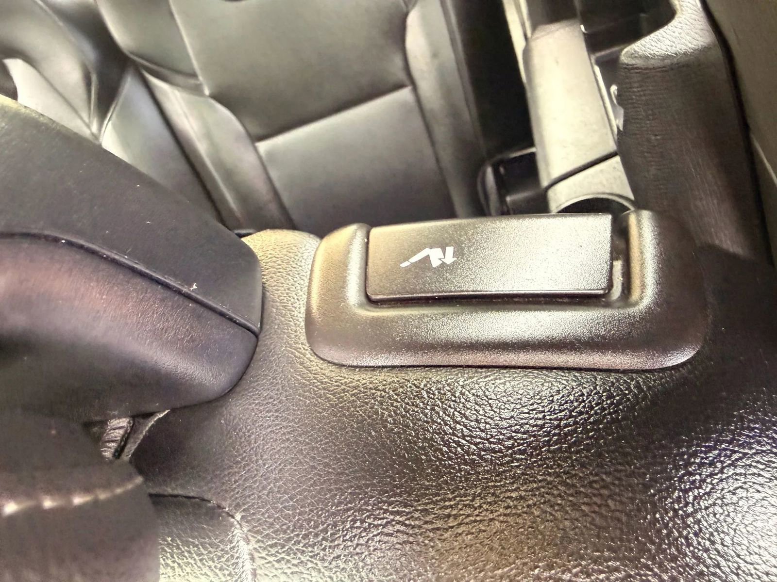 Used 2019 Volvo XC90 T5 Momentum AWD/4WD image 36