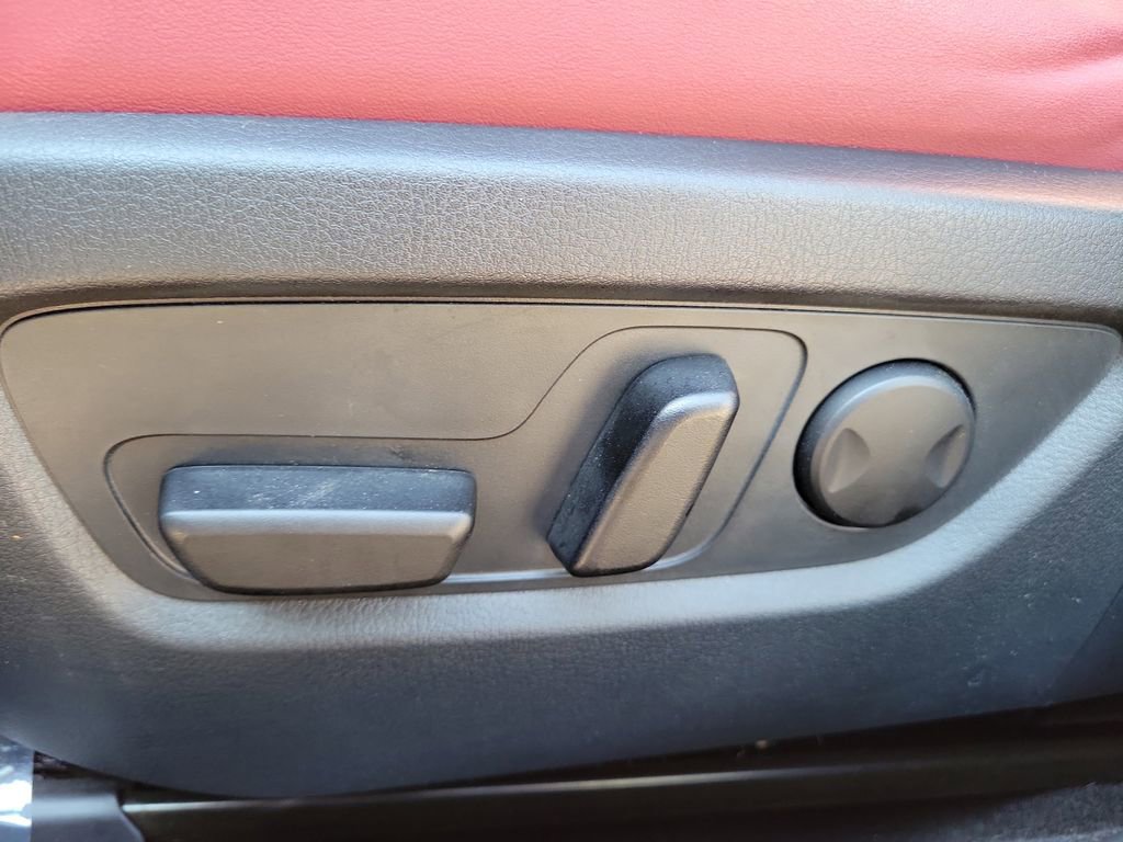 Used 2023 MAZDA CX-30 AWD 2.5 S w/ Preferred Package image 17