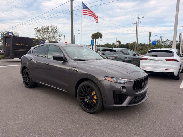 Used 2023 Maserati Levante Modena AWD/4WD image 21
