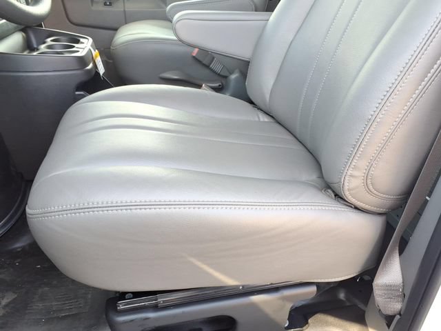 New 2025 Chevrolet Express 3500 w/ Driver Convenience Package RWD image 10