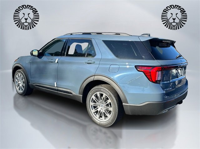 New 2026 Ford Explorer Active w/ Active Comfort Package image 7