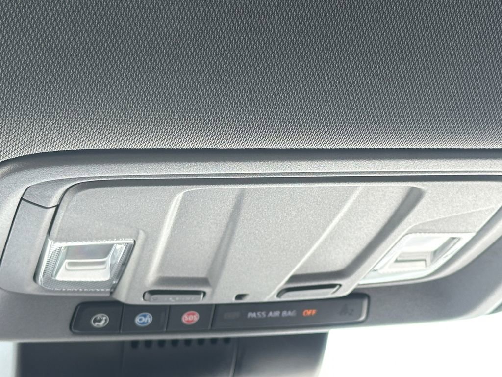 Used 2023 Chevrolet Silverado 1500 LT image 18