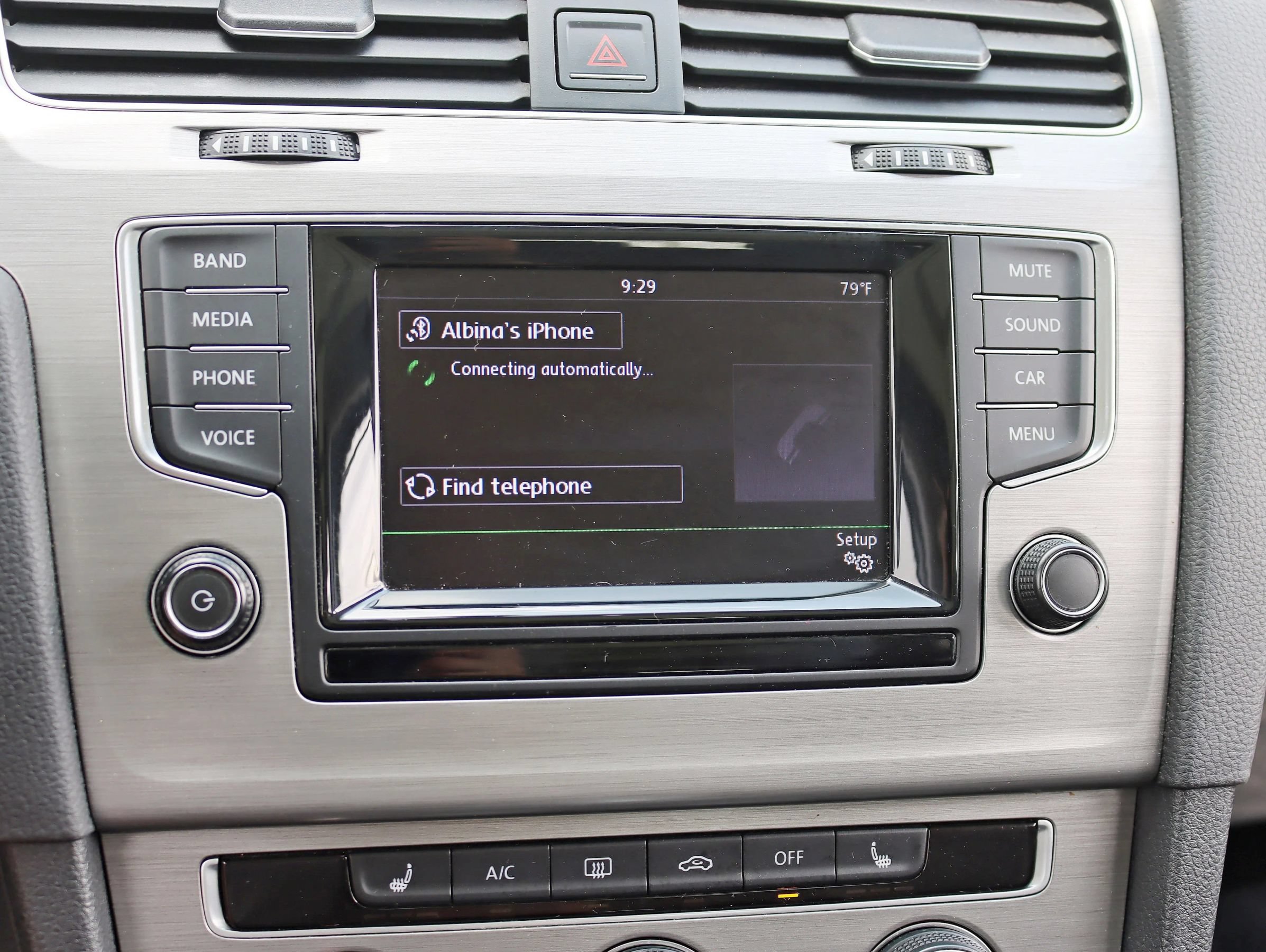 Used 2015 Volkswagen Golf TDI SE FWD image 23