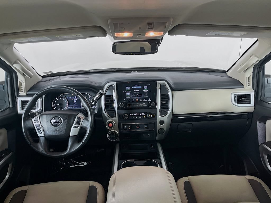 Used 2021 Nissan Titan SV w/ SV Convenience Package AWD/4WD image 12