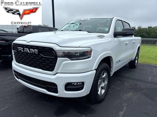 Used 2025 RAM 1500 Big Horn AWD/4WD image 3