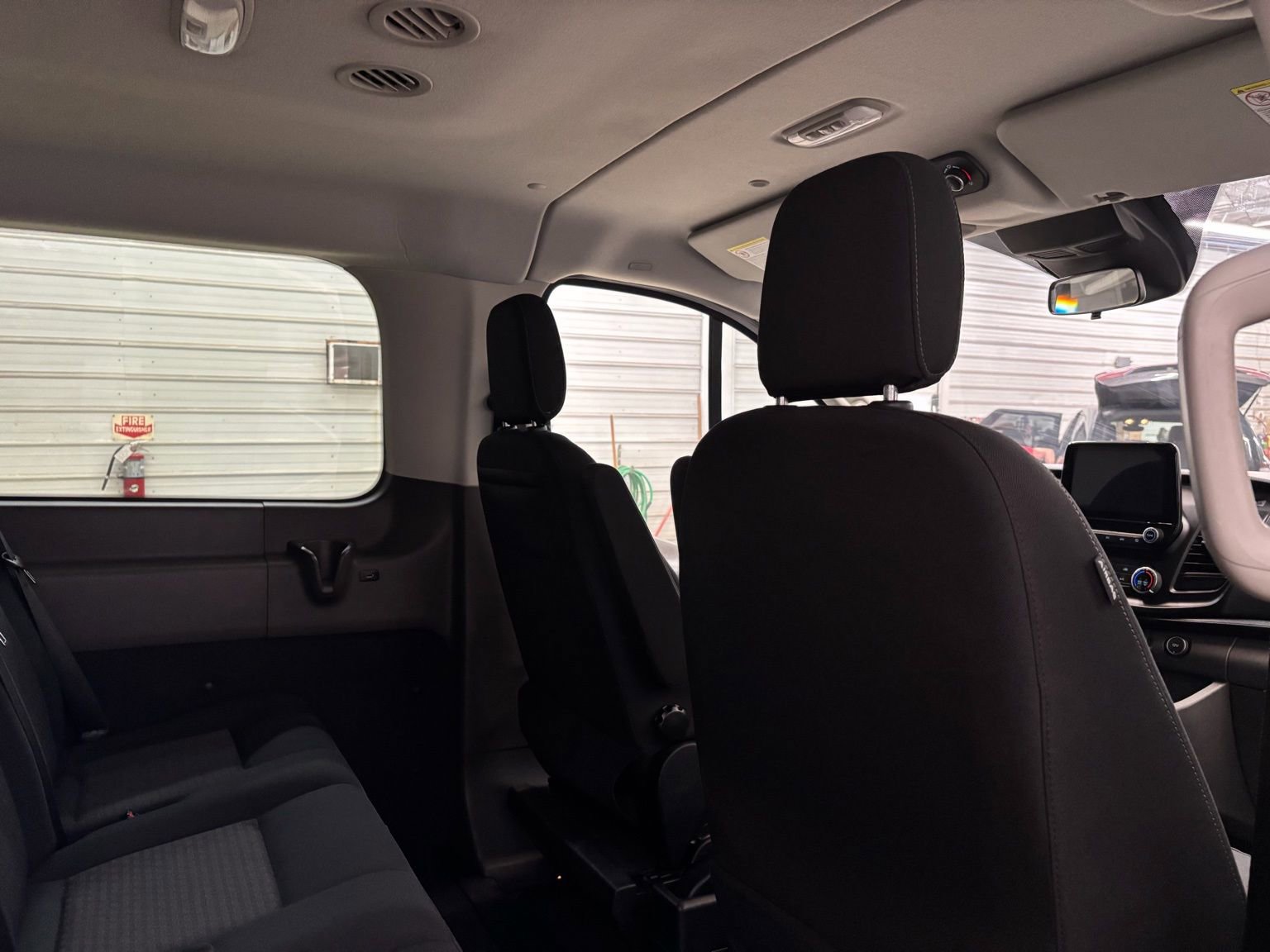 Used 2020 Ford Transit 150 XL image 30