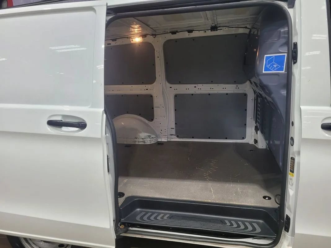 Used 2022 Mercedes-Benz Metris image 23