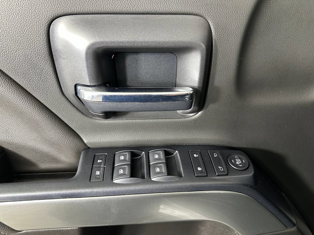 Used 2018 Chevrolet Silverado 2500 LT w/ All Star Edition AWD/4WD image 22