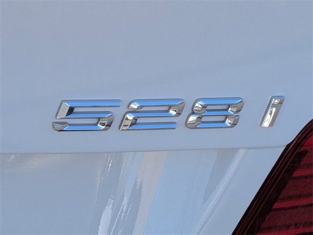 Used 2016 BMW 528i Sedan image 12