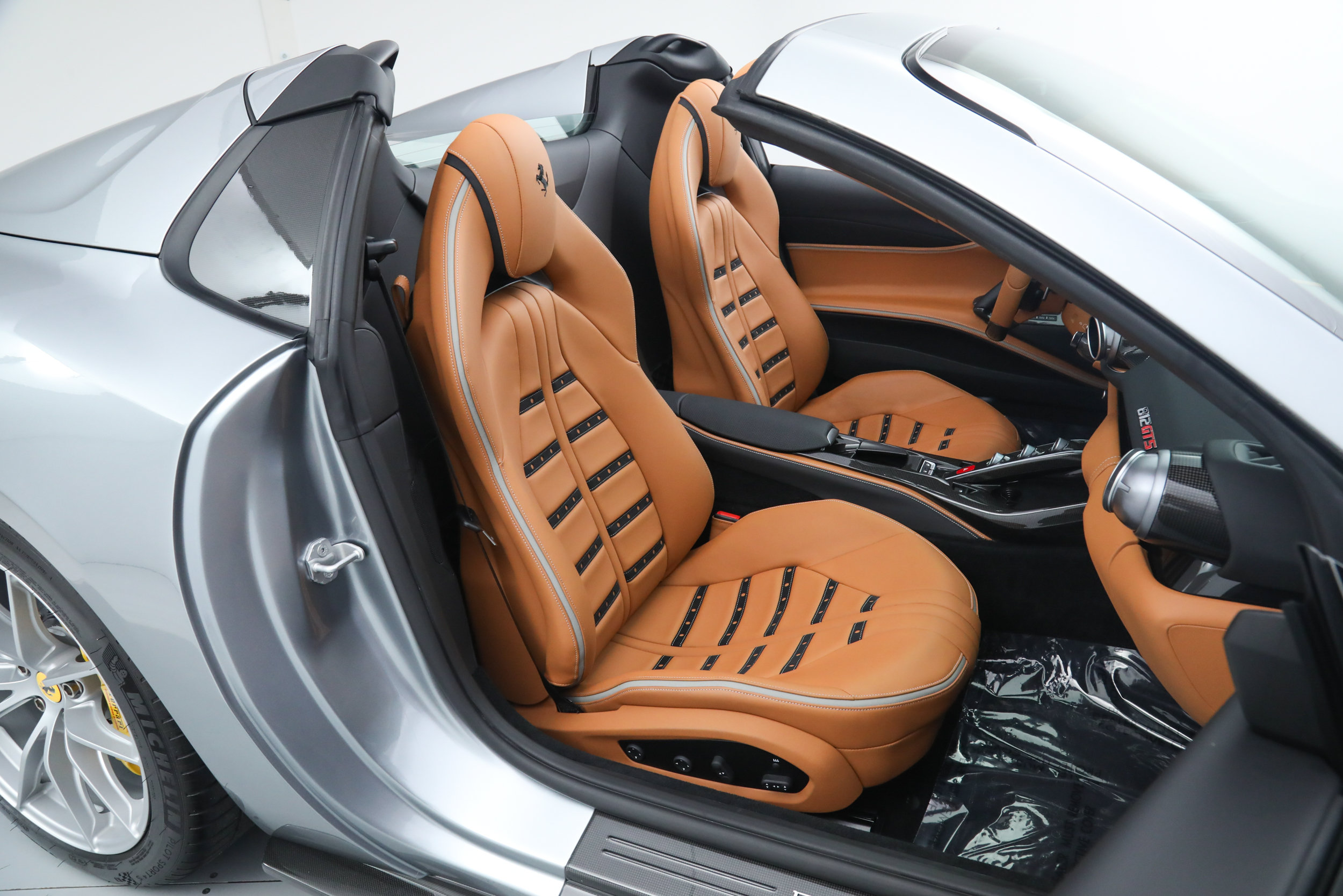 Certified 2023 Ferrari 812 GTS RWD image 23