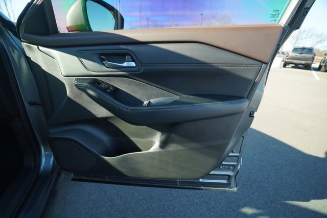 Used 2023 Nissan Rogue SL image 22