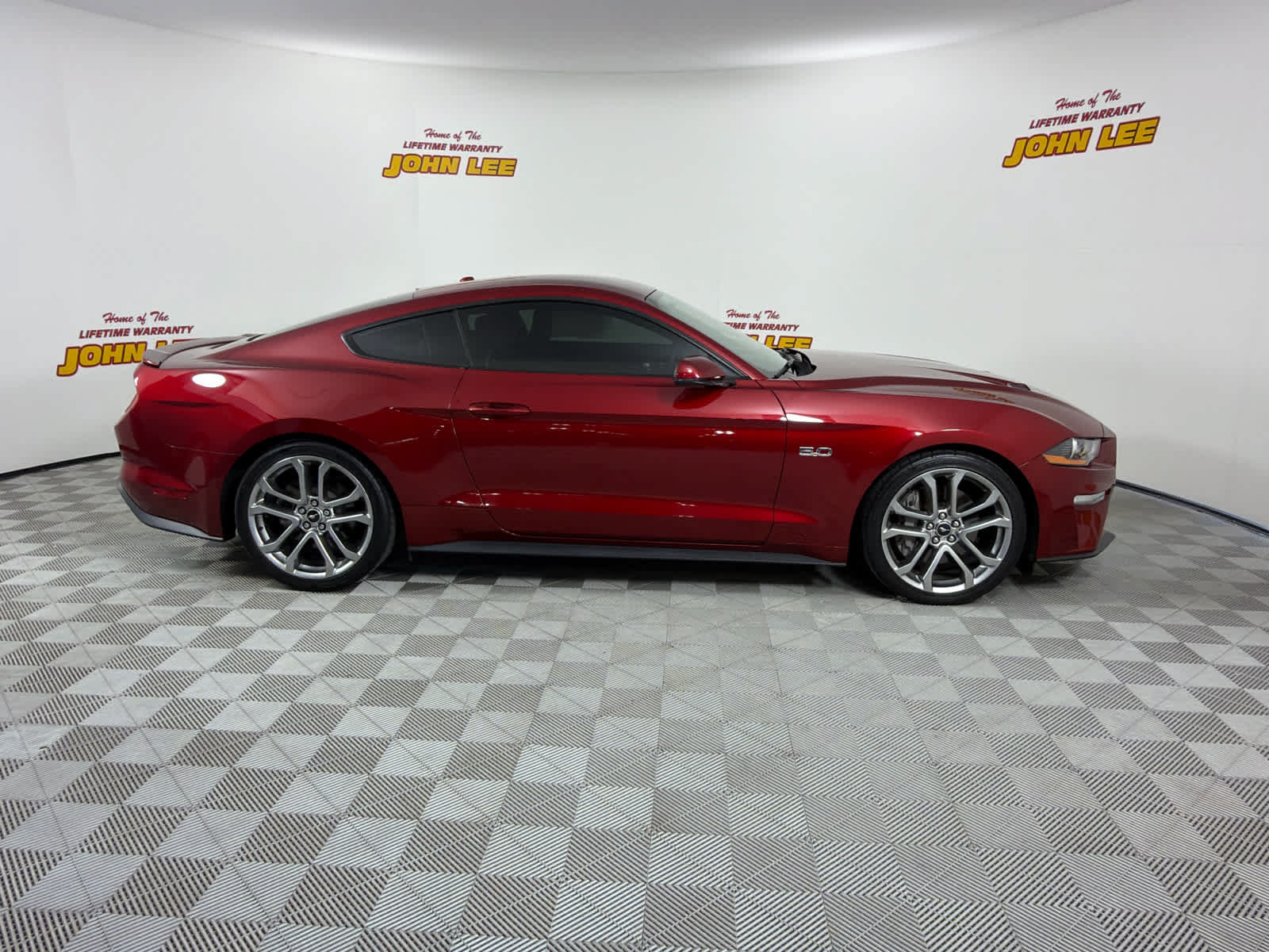 Used 2019 Ford Mustang GT Premium w/ Equipment Group 401A RWD image 7