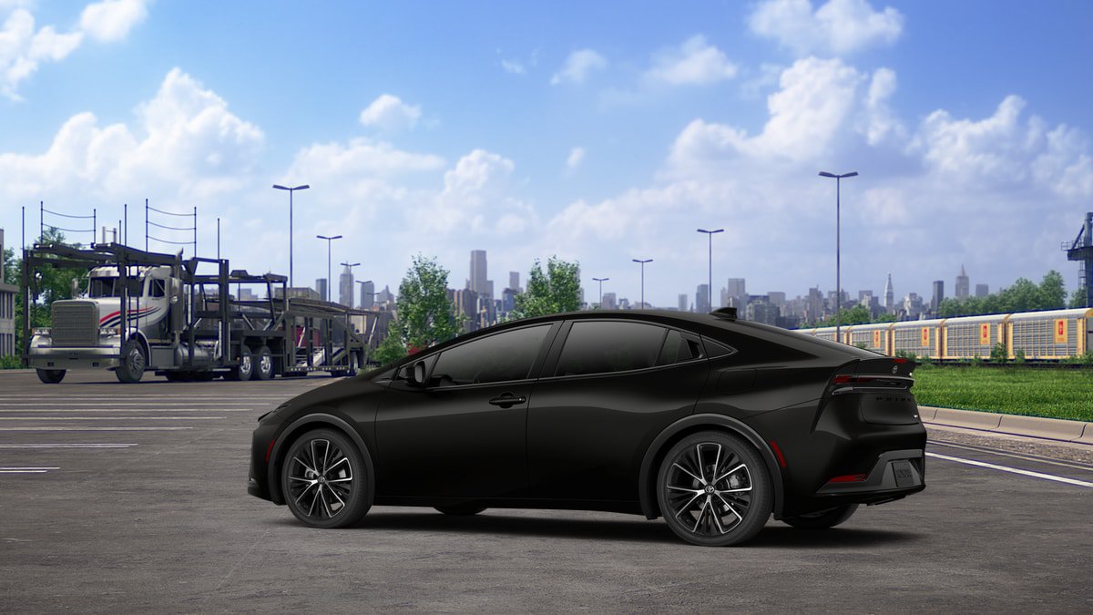 New 2027 Toyota Prius XLE FWD image 5