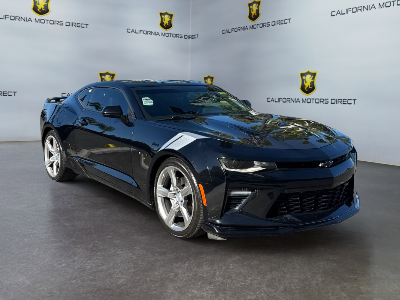 Used 2017 Chevrolet Camaro SS RWD image 7