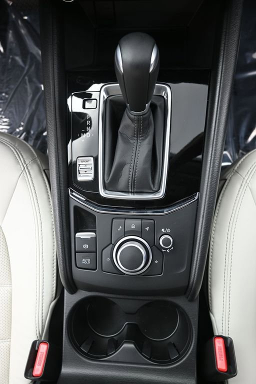 Used 2025 MAZDA CX-5 AWD 2.5 S w/ Preferred Package image 12