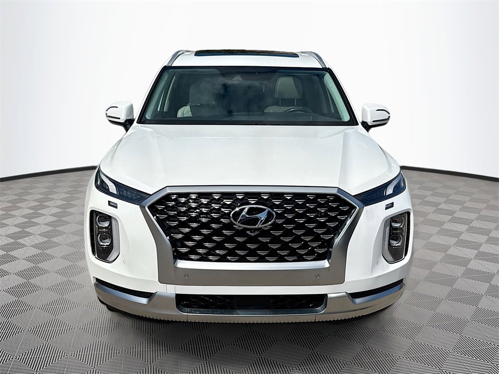 Used 2021 Hyundai Palisade Calligraphy image 2