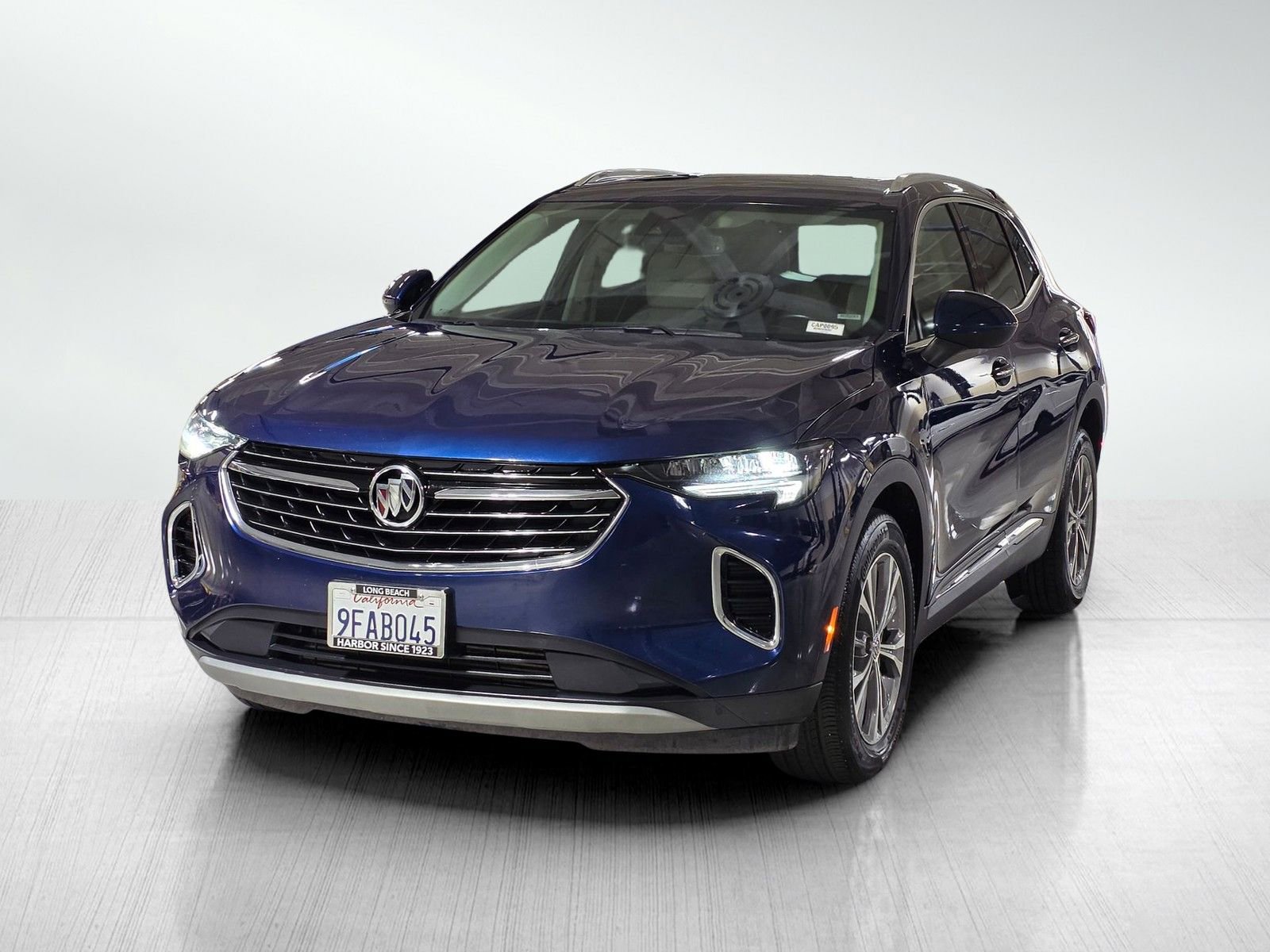 Used 2023 Buick Envision Preferred image 3