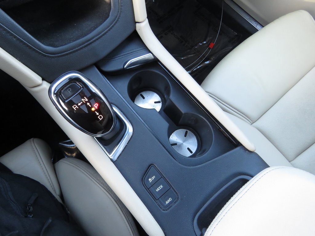 Used 2017 Cadillac XT5 Premium Luxury image 25