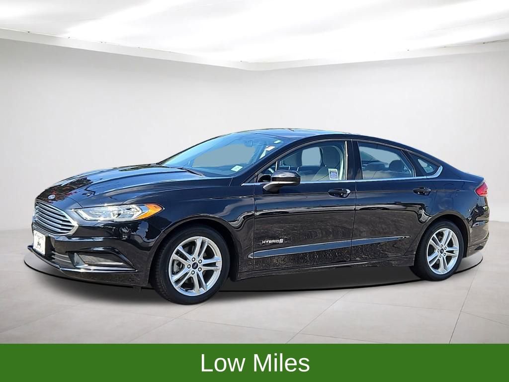 Used 2018 Ford Fusion S image 3