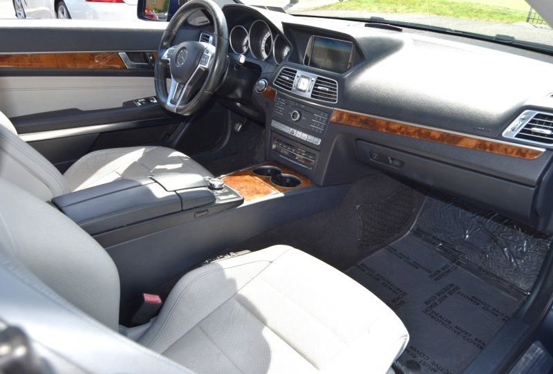 Used 2016 Mercedes-Benz E 550 Cabriolet w/ Premium 3 Package image 30