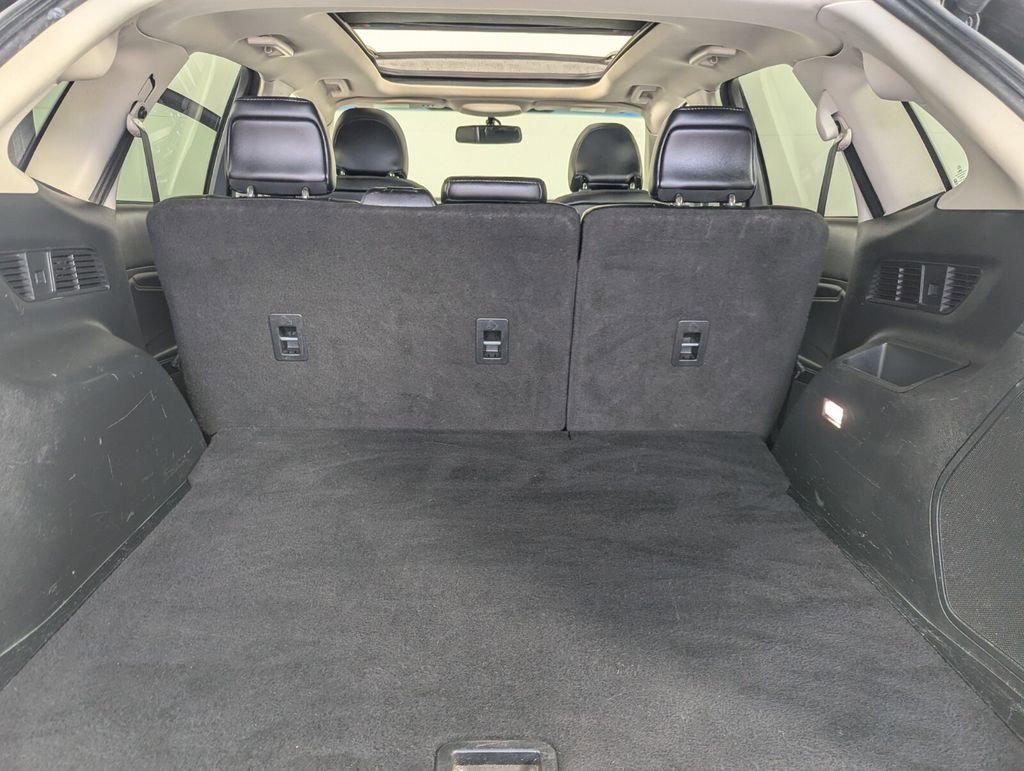 Used 2018 Ford Edge Titanium w/ Equipment Group 301A image 24