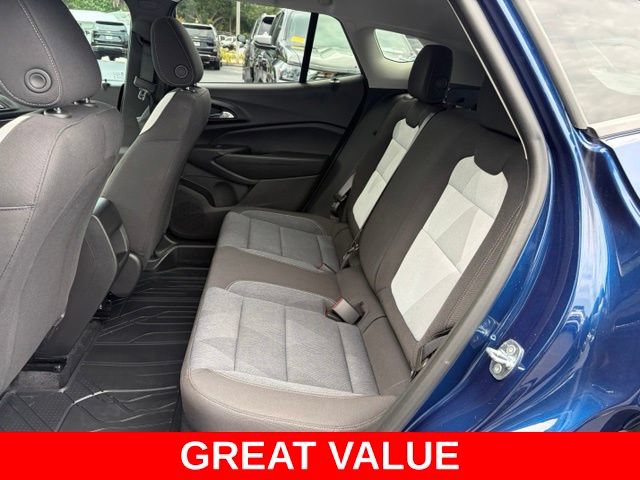 Certified 2024 Chevrolet Trax LS w/ LS Convenience Package FWD image 15
