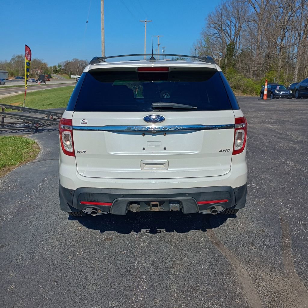 Used 2012 Ford Explorer XLT AWD/4WD image 4