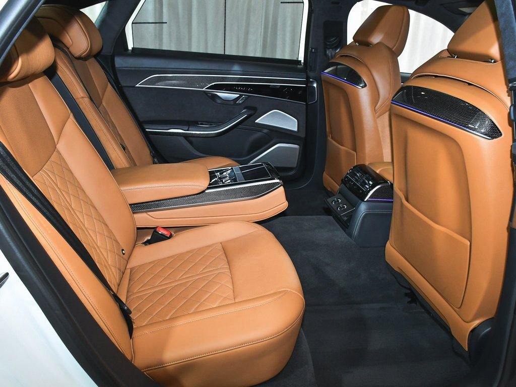 Used 2022 Audi S8 w/ S8 Comfort Plus Package AWD/4WD image 72
