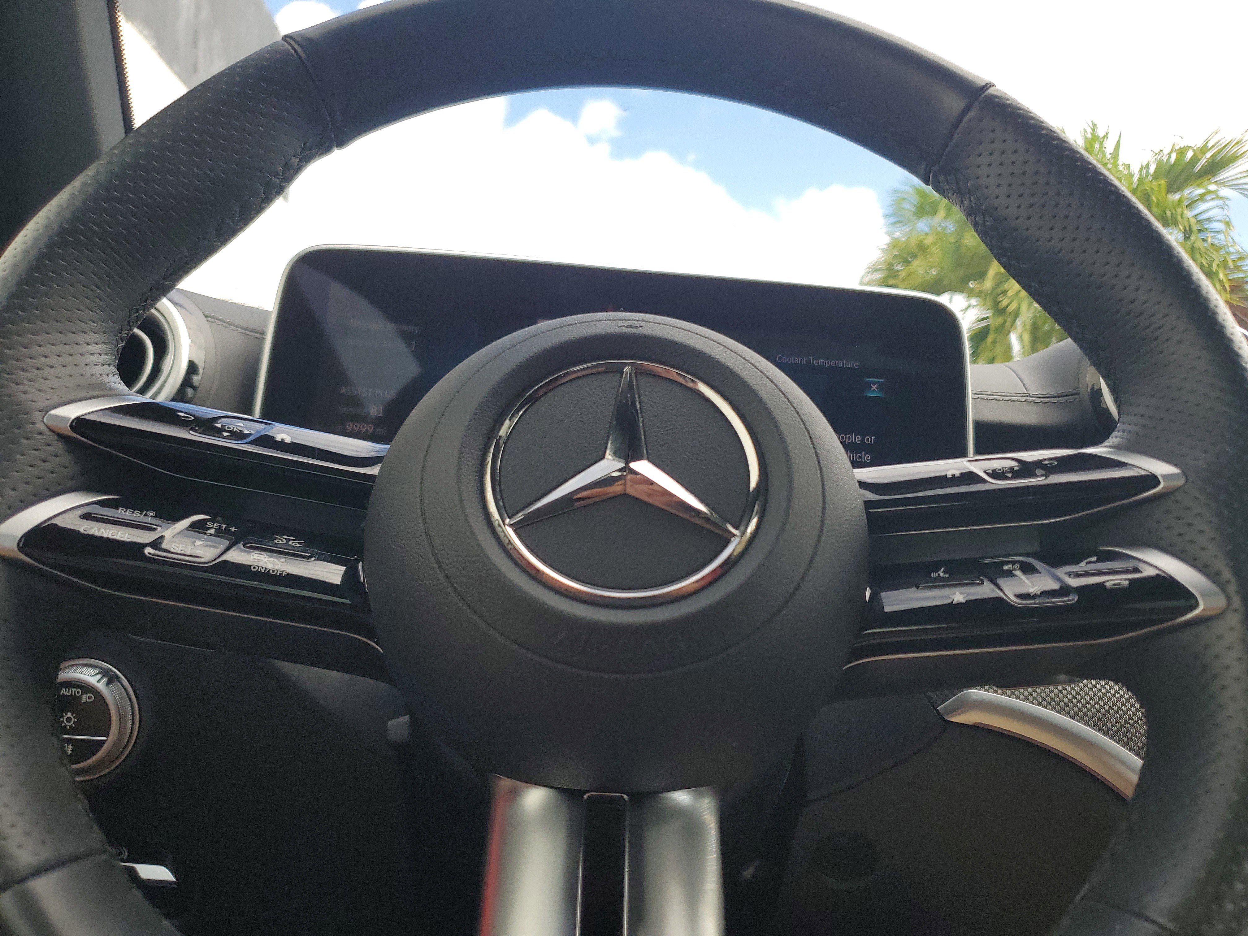 Used 2024 Mercedes-Benz CLE 300 4MATIC Coupe image 26