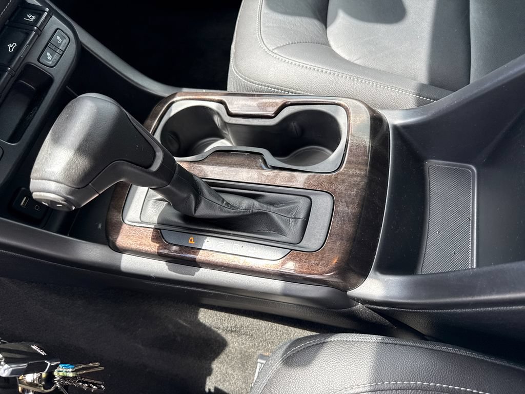 Used 2018 GMC Canyon SLT w/ Driver Alert Package AWD/4WD image 24