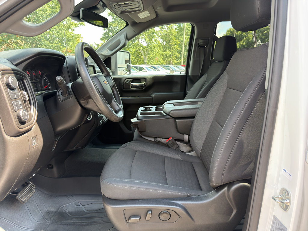 Used 2025 Chevrolet Silverado 2500 Custom AWD/4WD image 22