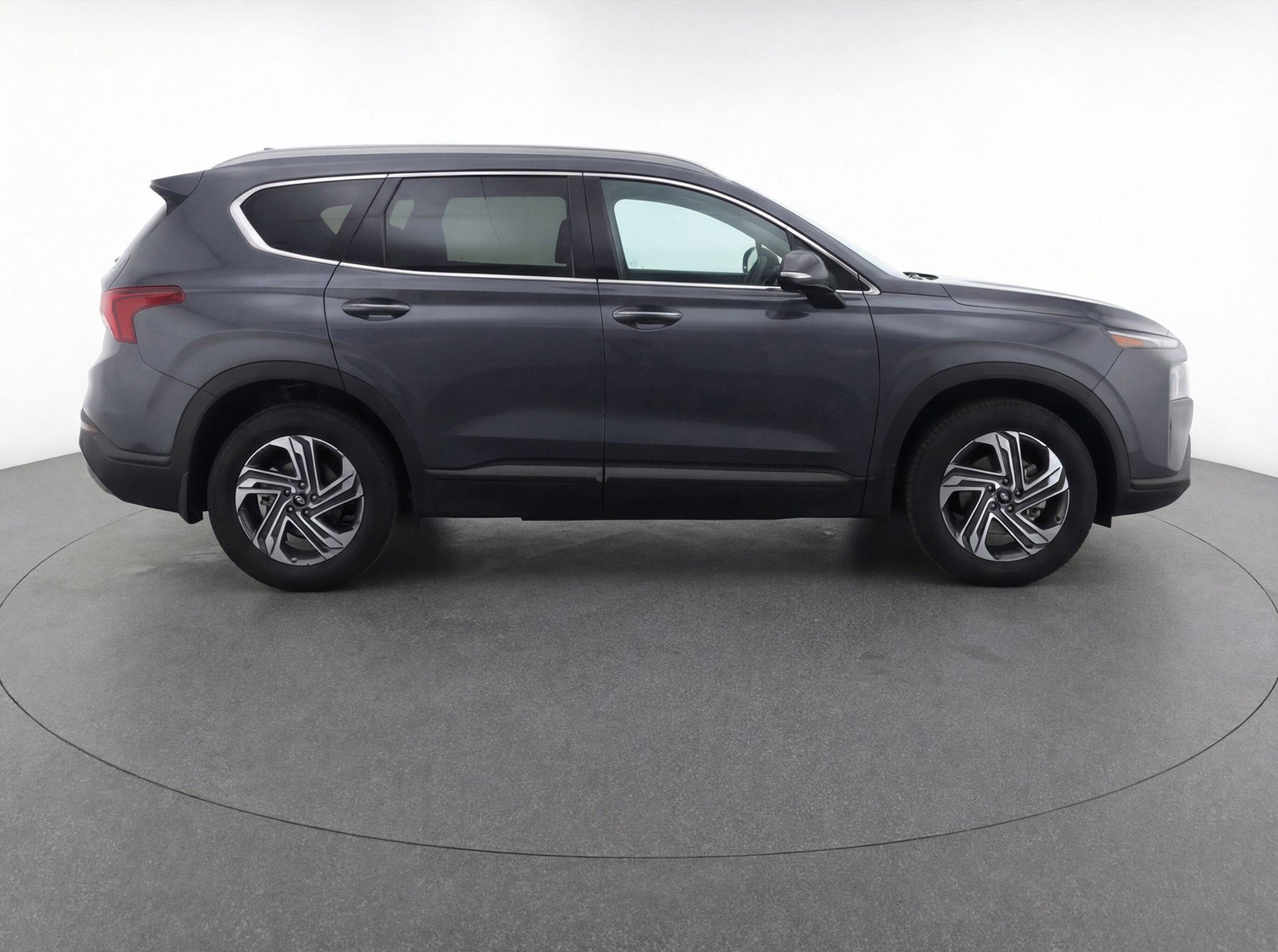 Used 2023 Hyundai Santa Fe SEL image 11