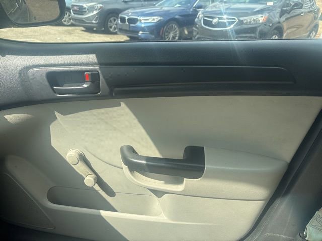 Used 2012 Kia Forte LX image 25