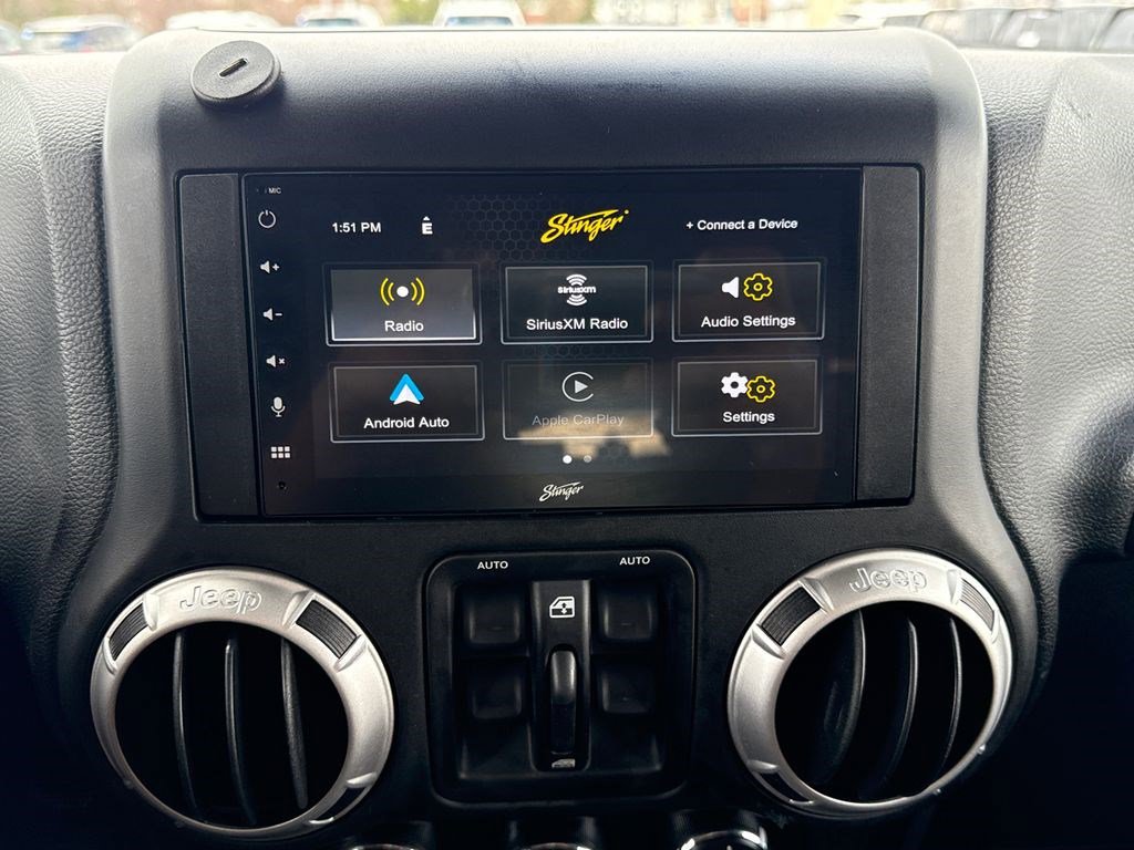 Used 2013 Jeep Wrangler Unlimited Sahara image 25