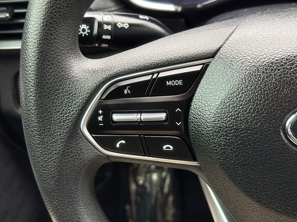 Used 2019 Hyundai Santa Fe SE image 28