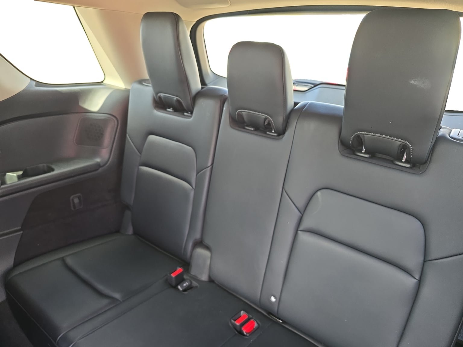 Used 2024 Nissan Pathfinder Platinum FWD image 16