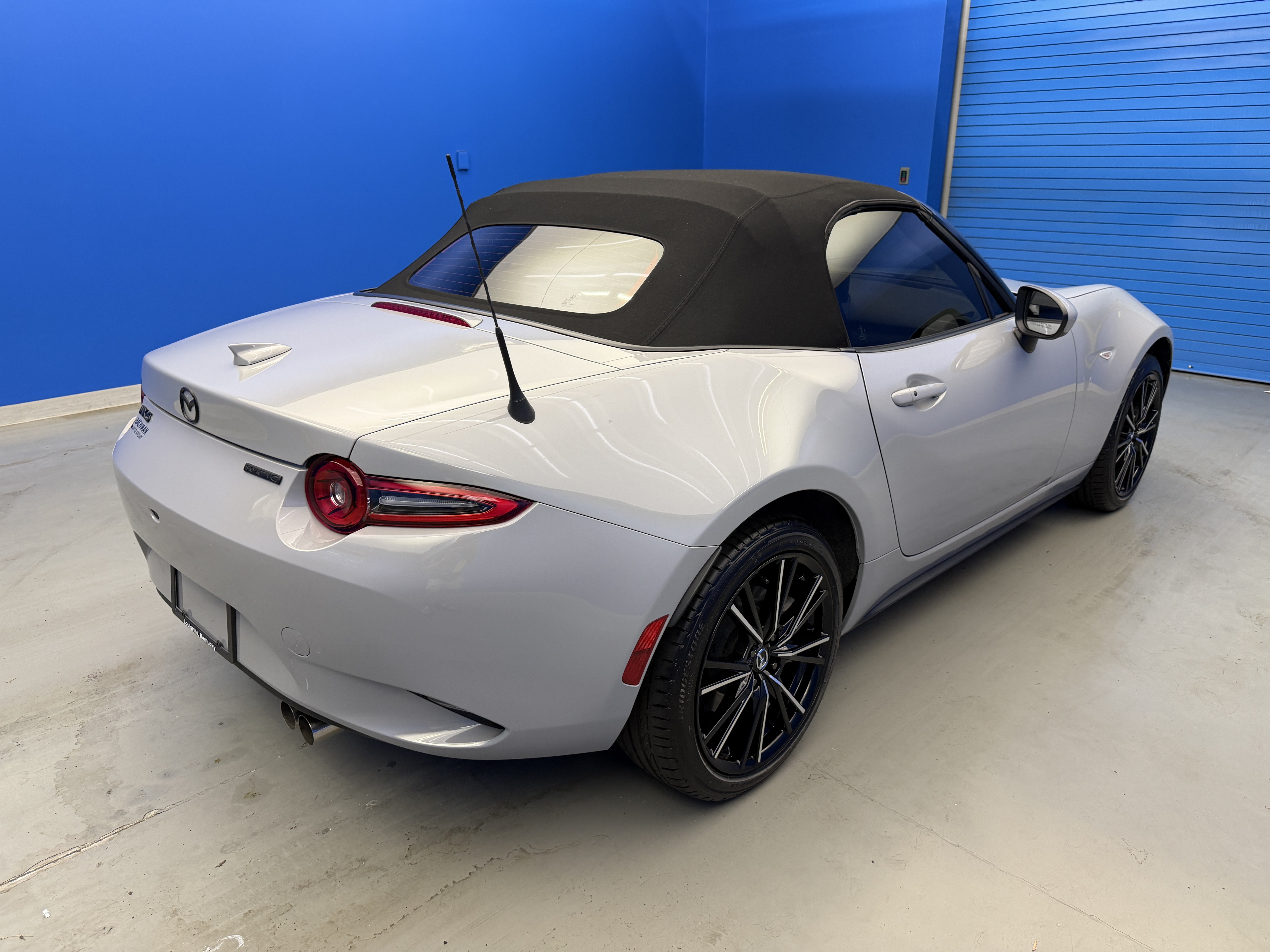 Used 2025 MAZDA MX-5 Miata Grand Touring w/ Weather Package RWD image 7
