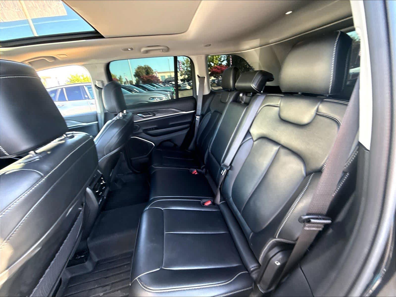 Used 2022 Jeep Grand Cherokee Limited 4xe AWD/4WD image 22