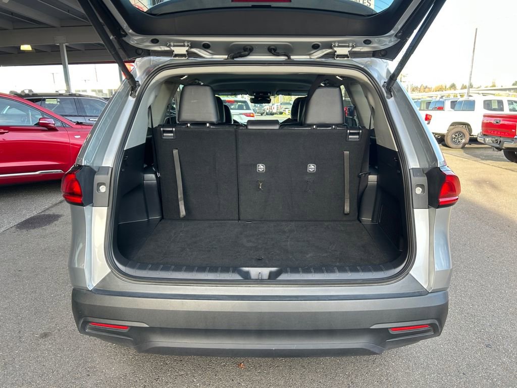 Used 2025 Toyota Grand Highlander AWD image 25