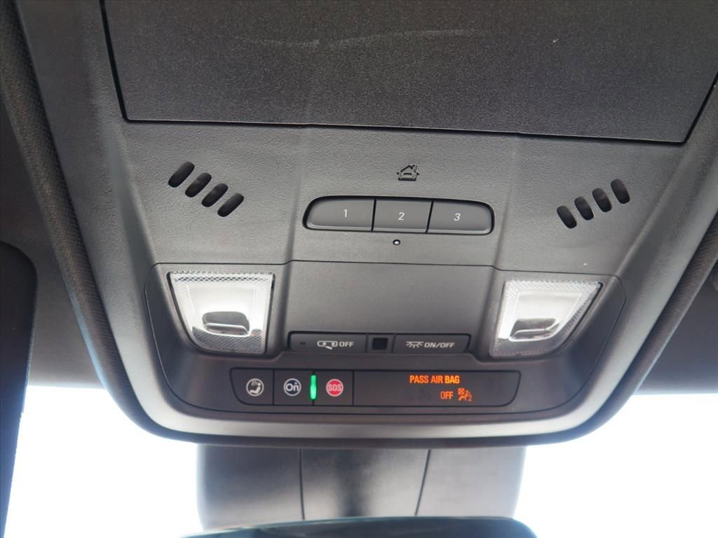 Used 2024 Cadillac XT4 Premium Luxury image 20