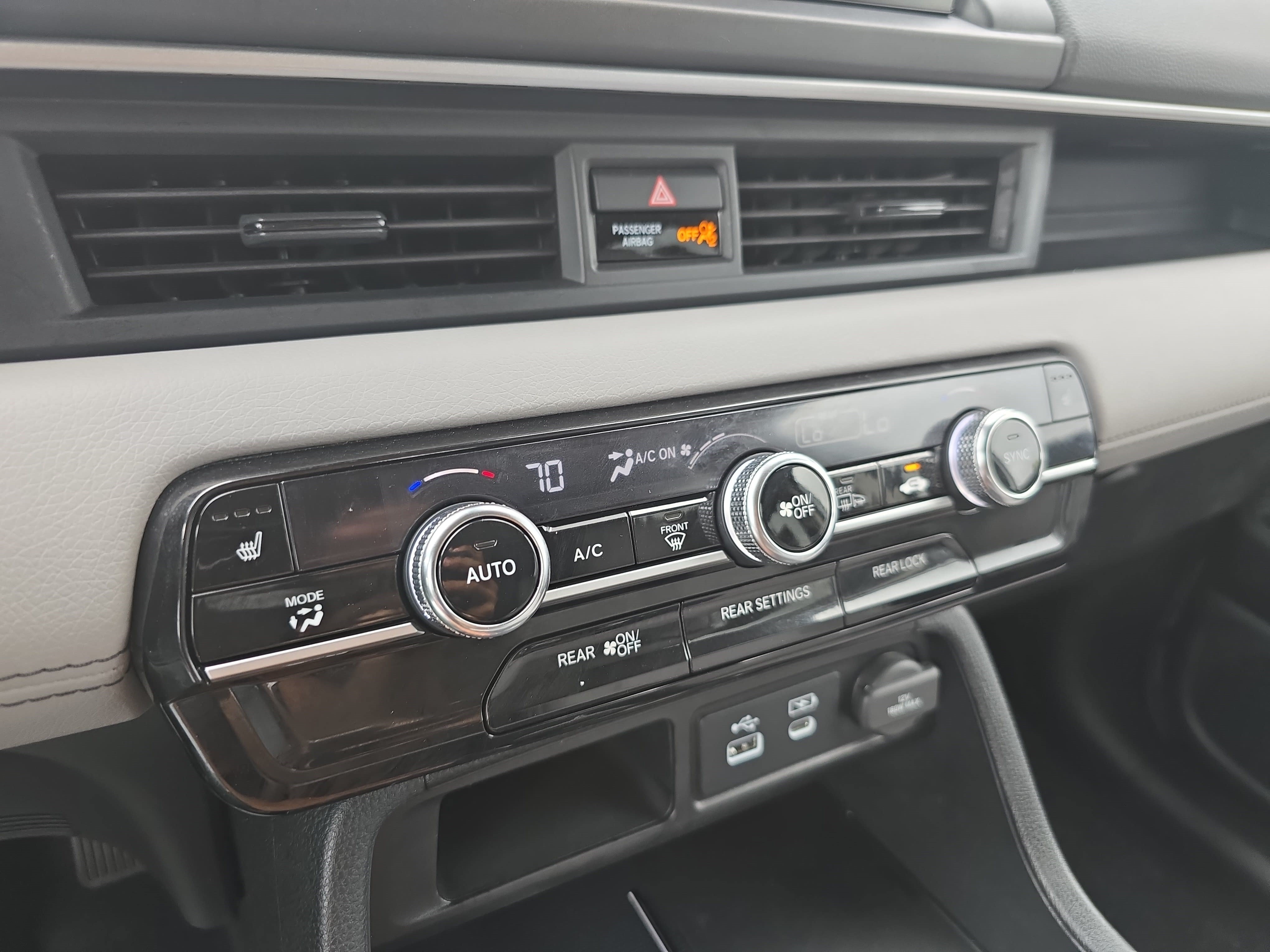 Certified 2024 Honda Pilot Touring image 23